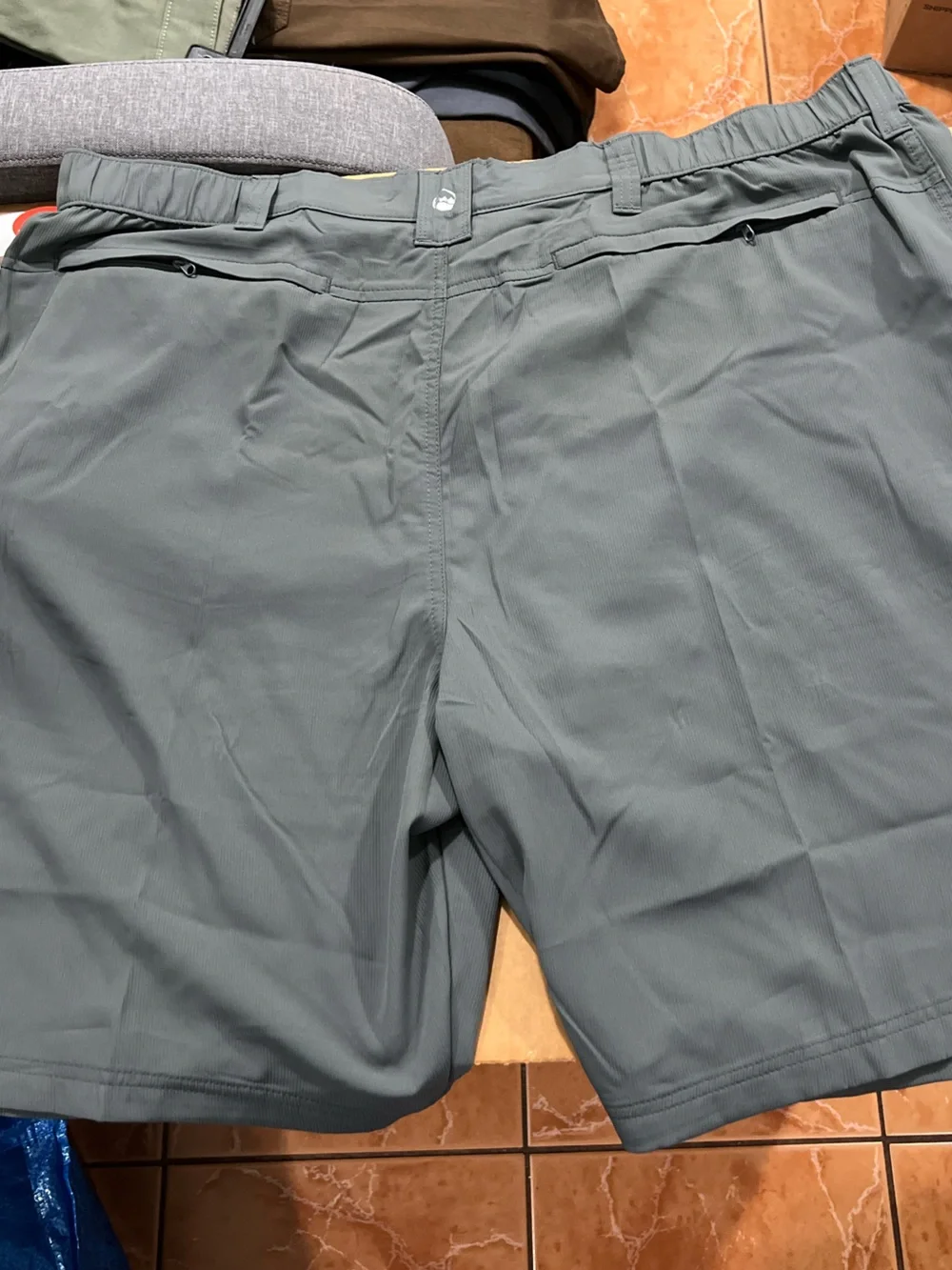 2 Wrangler Shorts Size 46. Utility Cargo Relaxed Fit. Gray and Blue. Inseam 10”